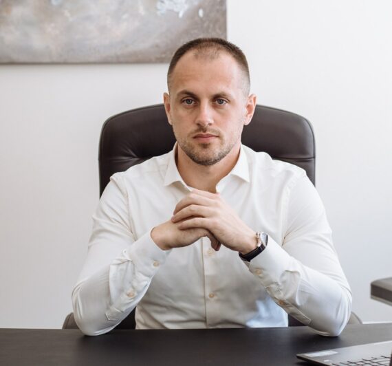 Юрий Шевченко