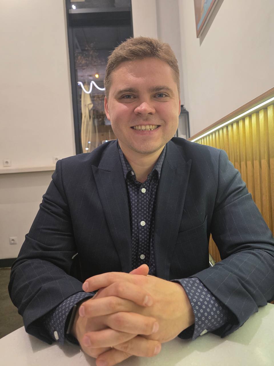 Микита Карлов